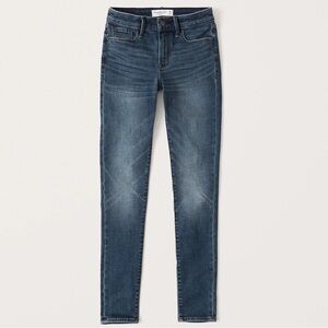 Abercrombie Dark Wash Mid Rise Skinny Jeans 32L NWT